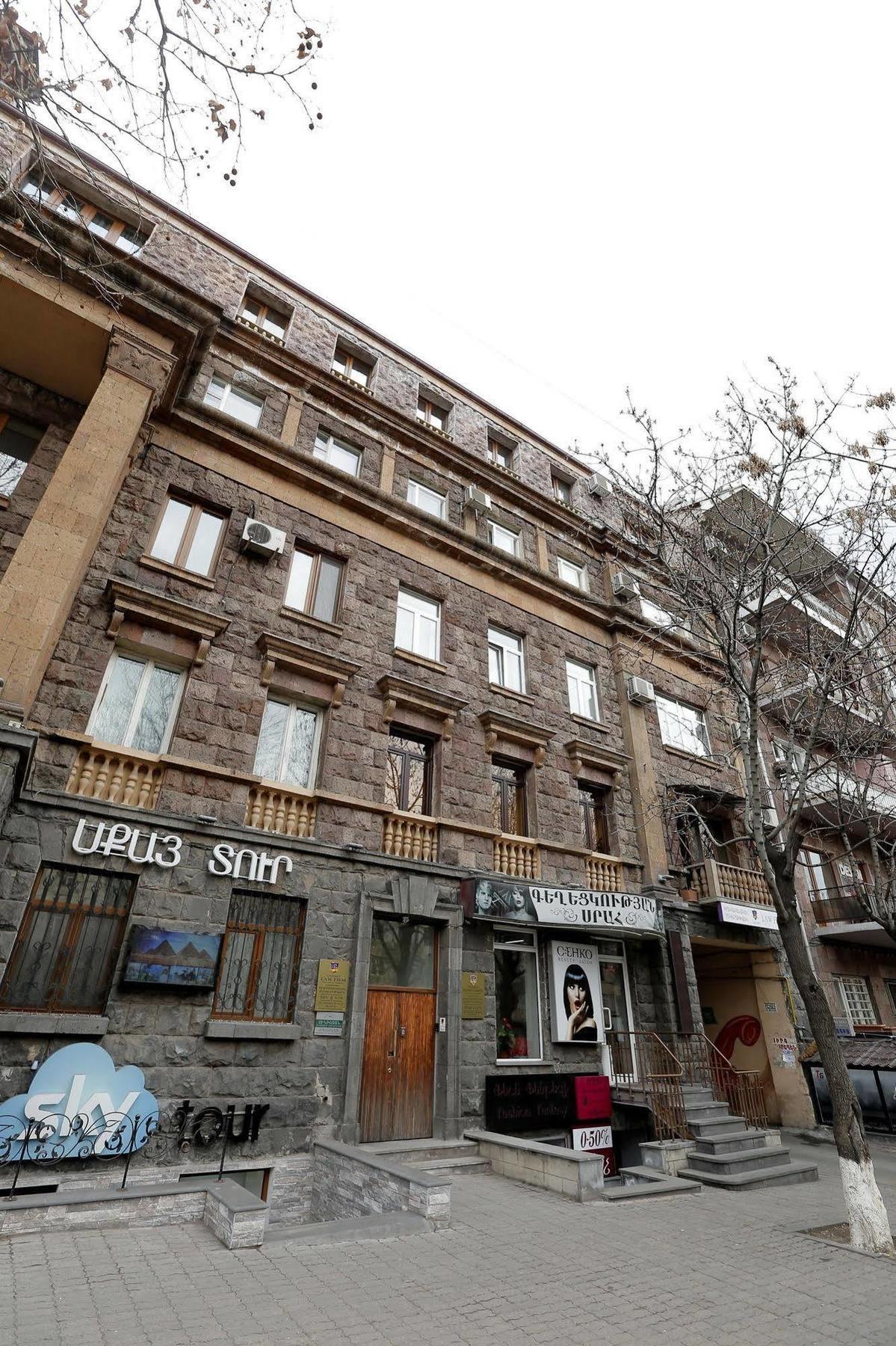 Grammy Apartments City Center Jerevan Buitenkant foto